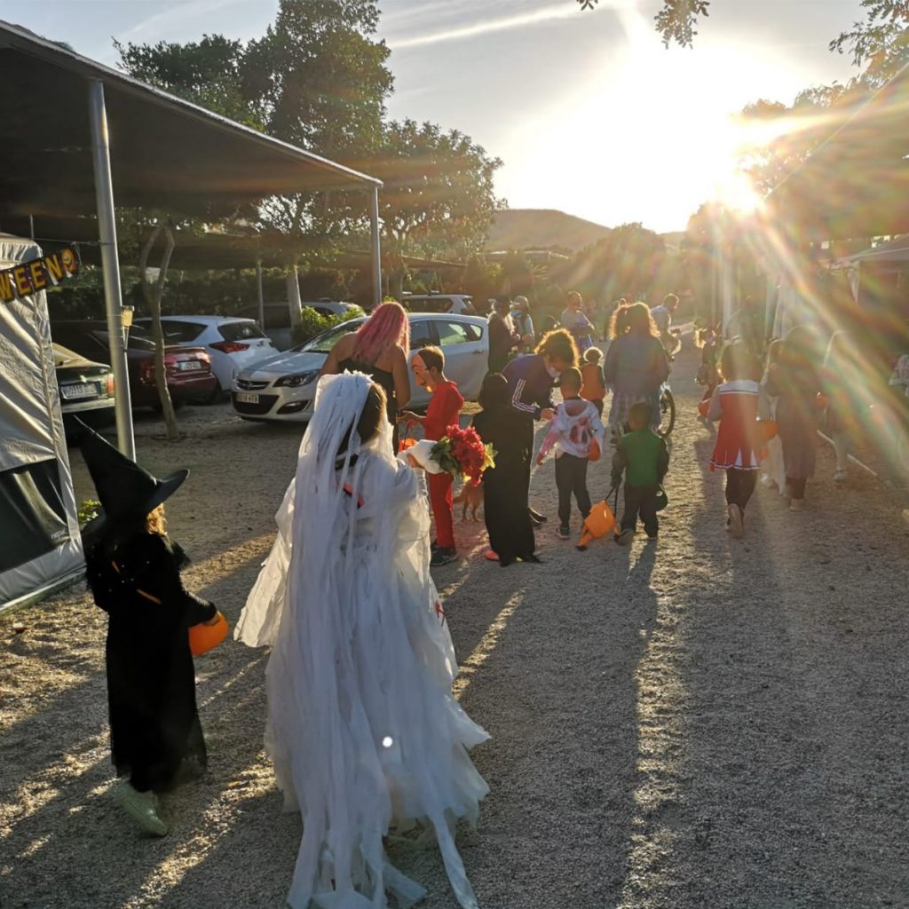 El terror más divertido se vive en la fiesta de Halloween de Camping Los Escullos