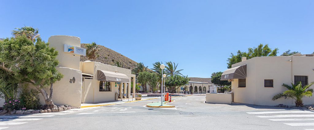 entrada Camping Los Escullos Cabo de Gata